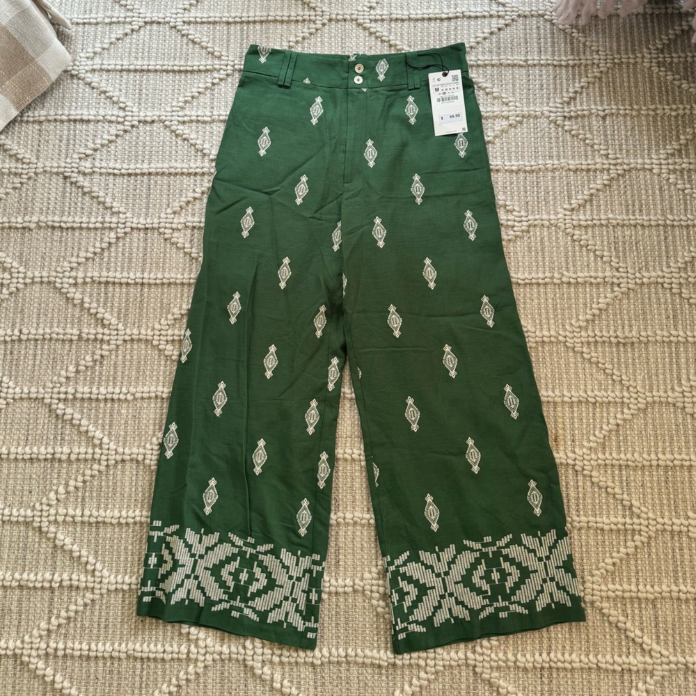Zara Green Patterned Pants Never Worn
